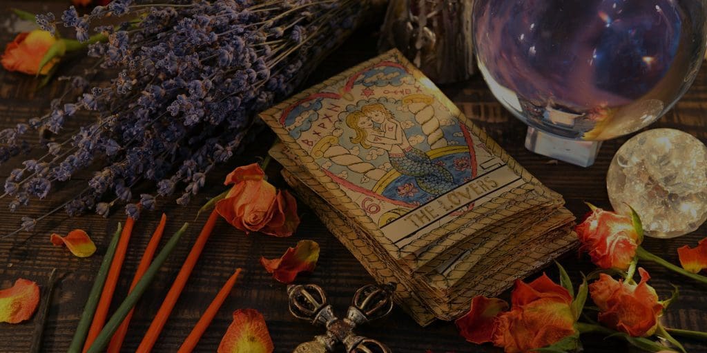 cada cuanto debes acudir a un tarotista